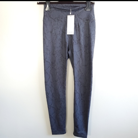 🆕 All Fenix | Python Charcoal 7/8 Leggings Women's Size XS - Picture 5 of 12